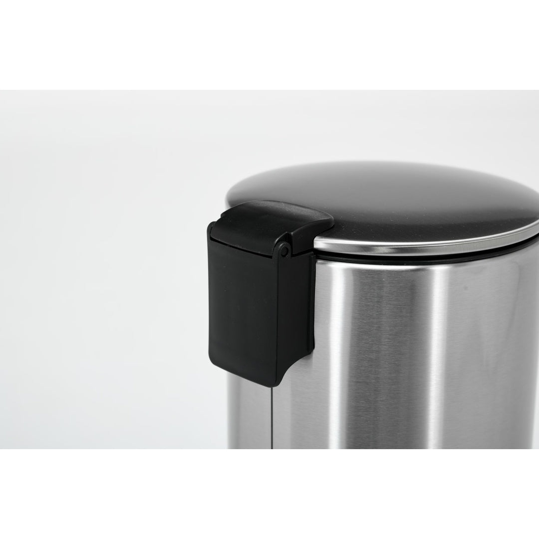 SSTC001 - 3L - S, Stainless Steel Kitchen Trash Can, 3L - Noventis Home
