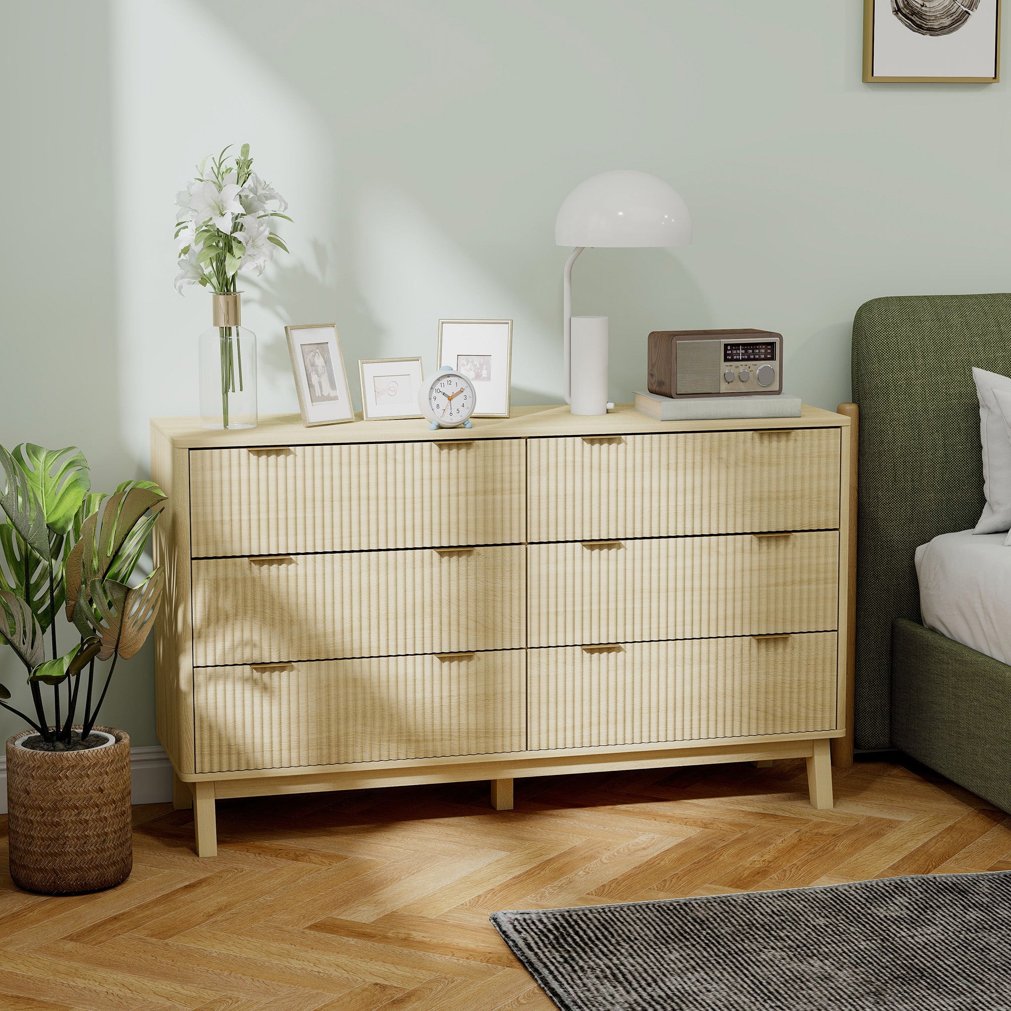 Ladekast met 6 Lades, Geribbeld Design met Gouden Handgrepen en 5 Houten Poten, Naturel Hout