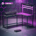 L-vormig Gaming Bureau 157cm met Stopcontacten en RGB LED-verlichting, Monitorstandaard en CPU-plank, Zwart