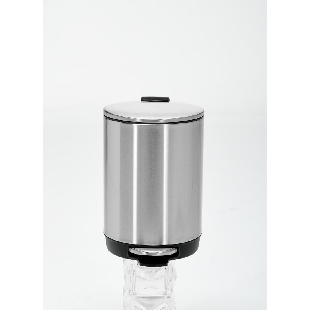 SSTC001 - 3L - S, Stainless Steel Kitchen Trash Can, 3L - Noventis Home